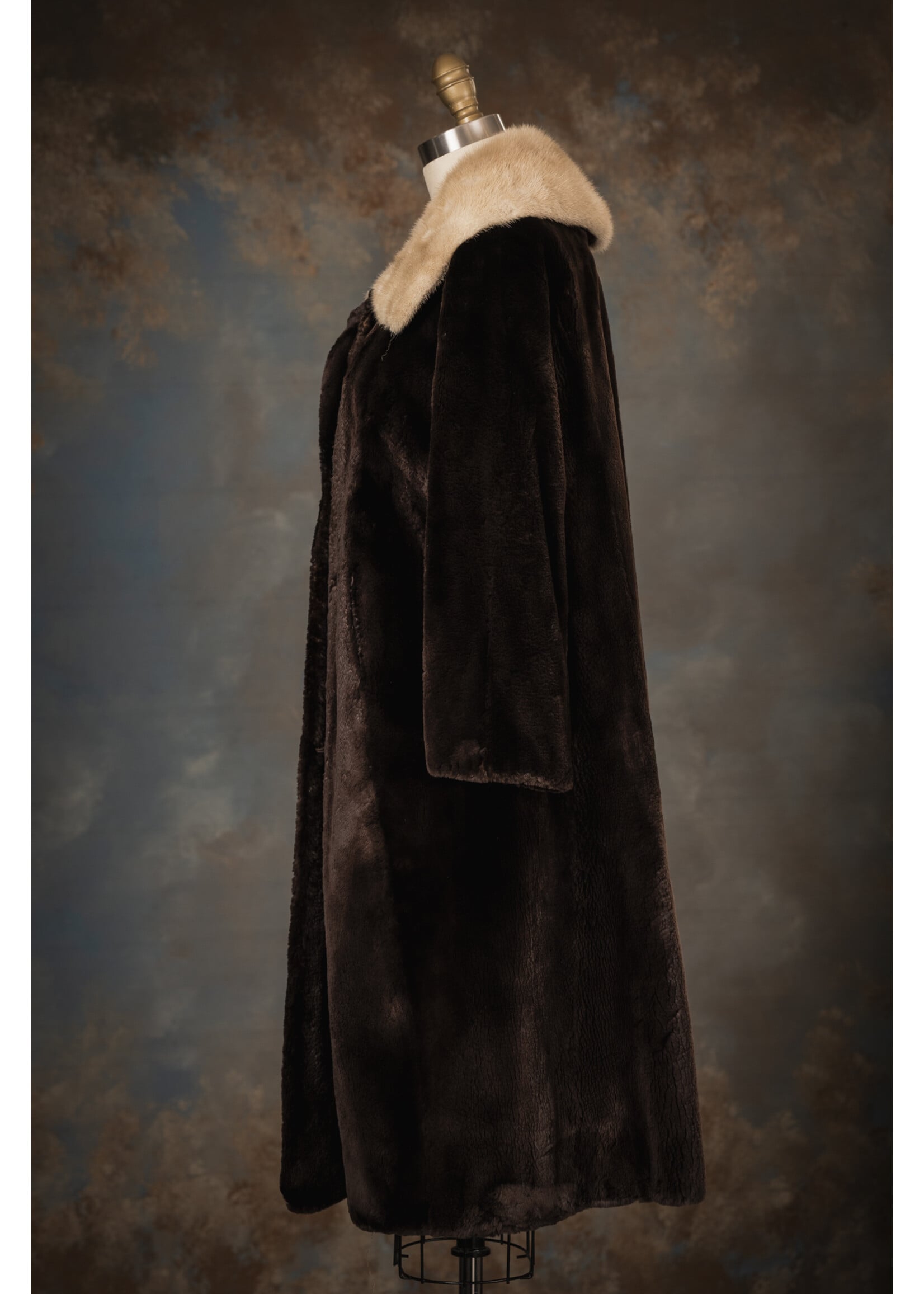 ALASKAN SEAL COAT W. MINK 8
