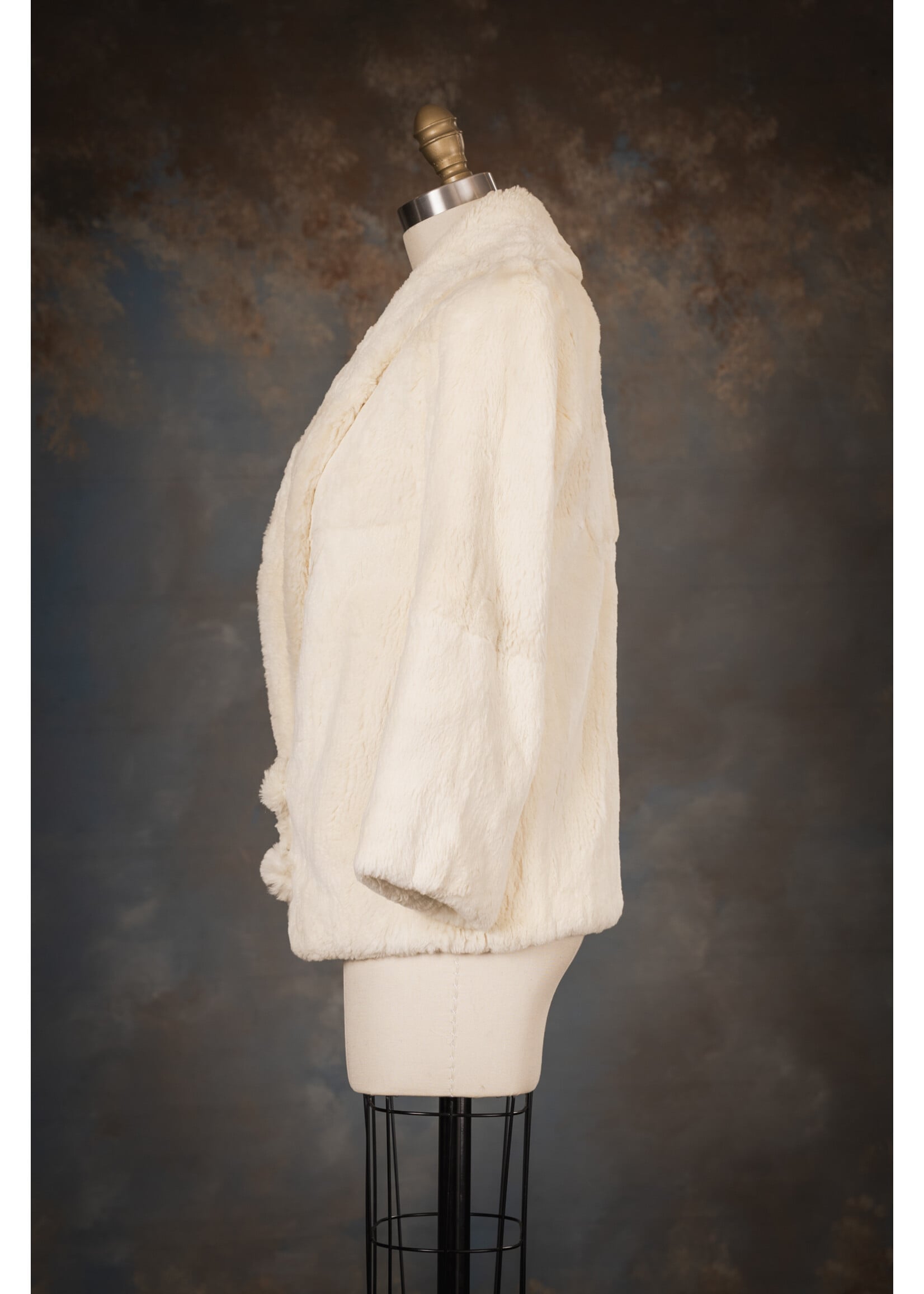 CREAM RABBIT JACKET 2