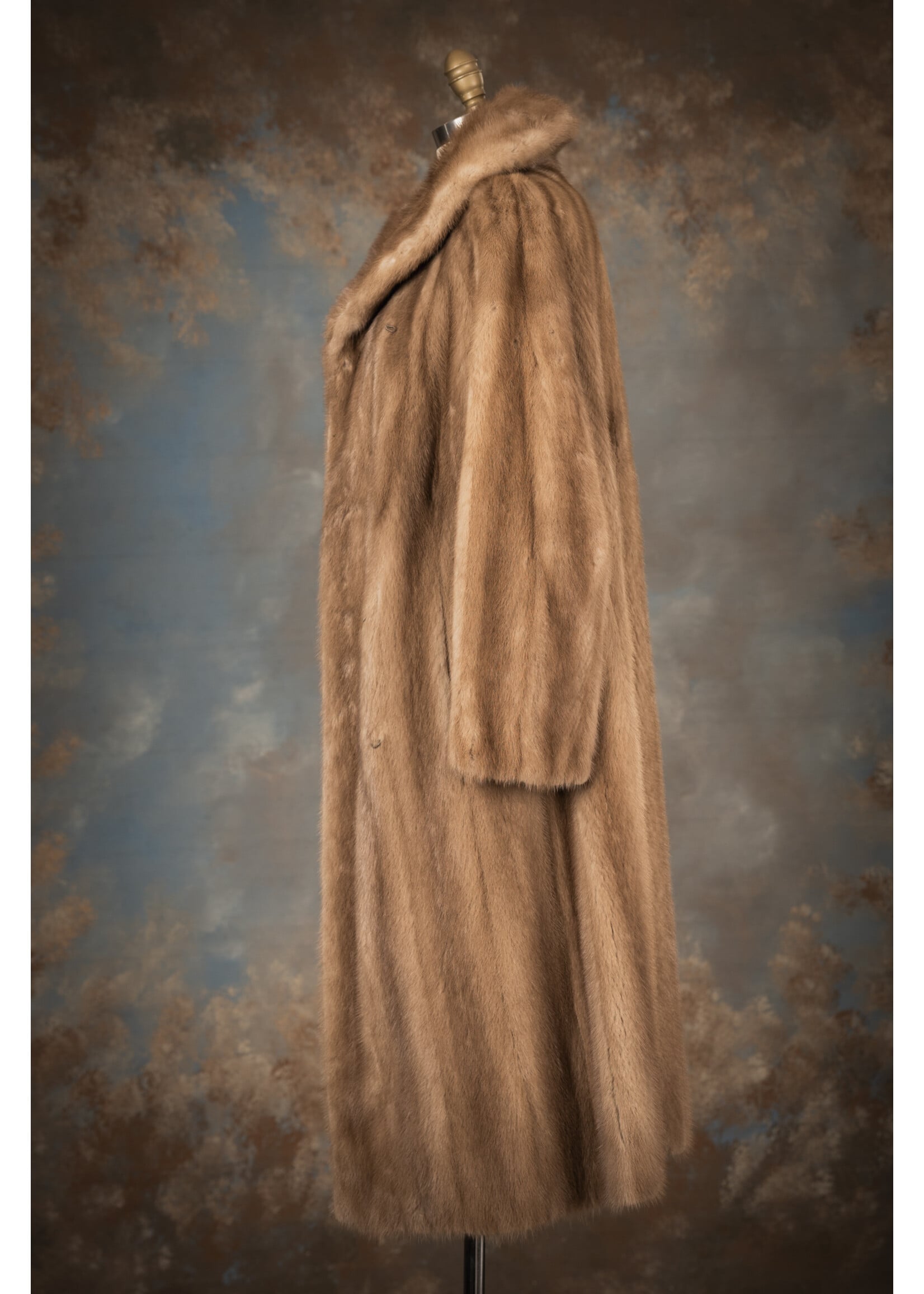 PASTEL MINK COAT 10-12