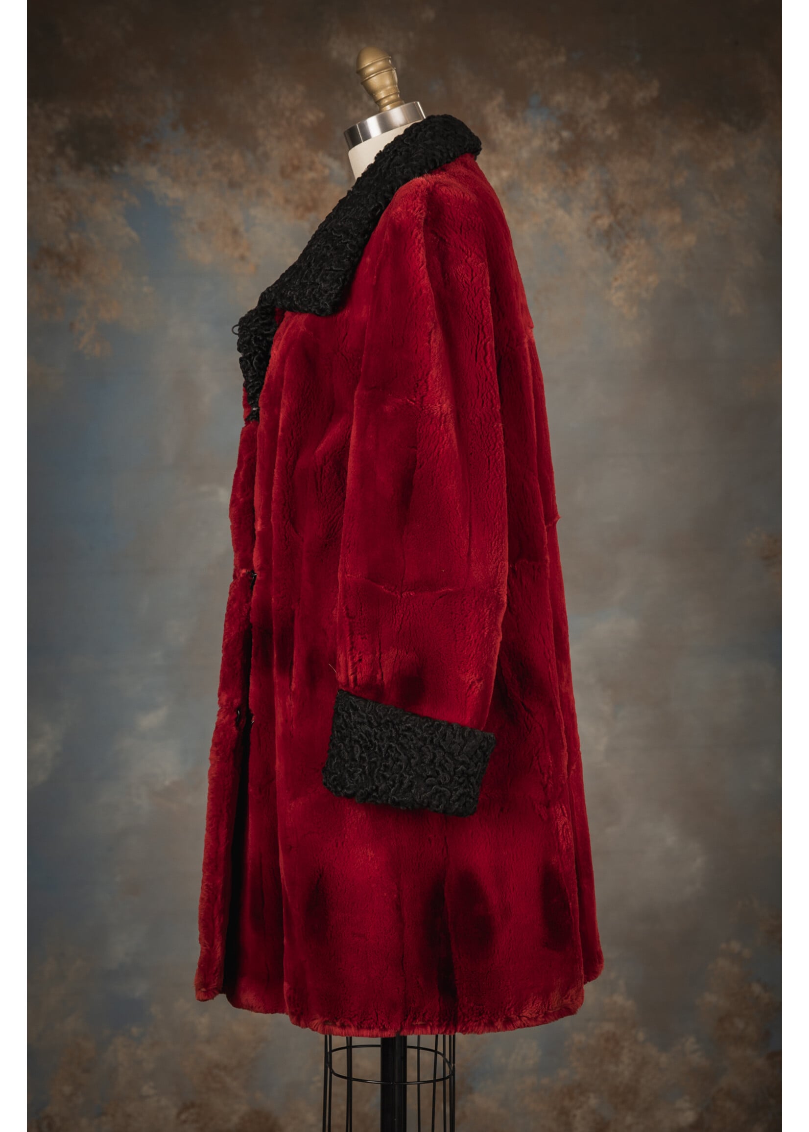 SHEARED CRIMSON MUSKRAT COAT W. PERSIAN LAMB 10