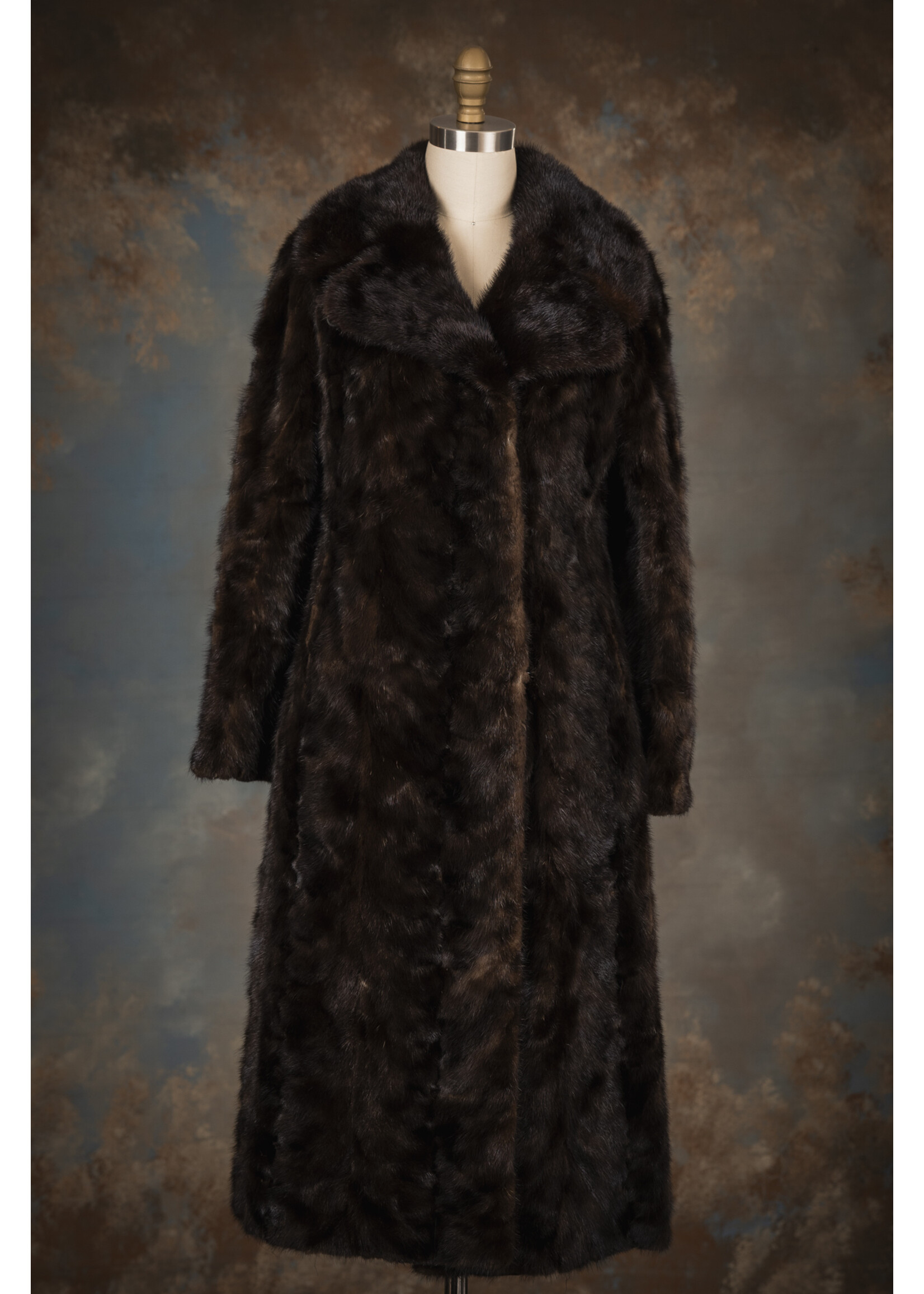 DARK RANCH MINK PIECES COAT 2-4