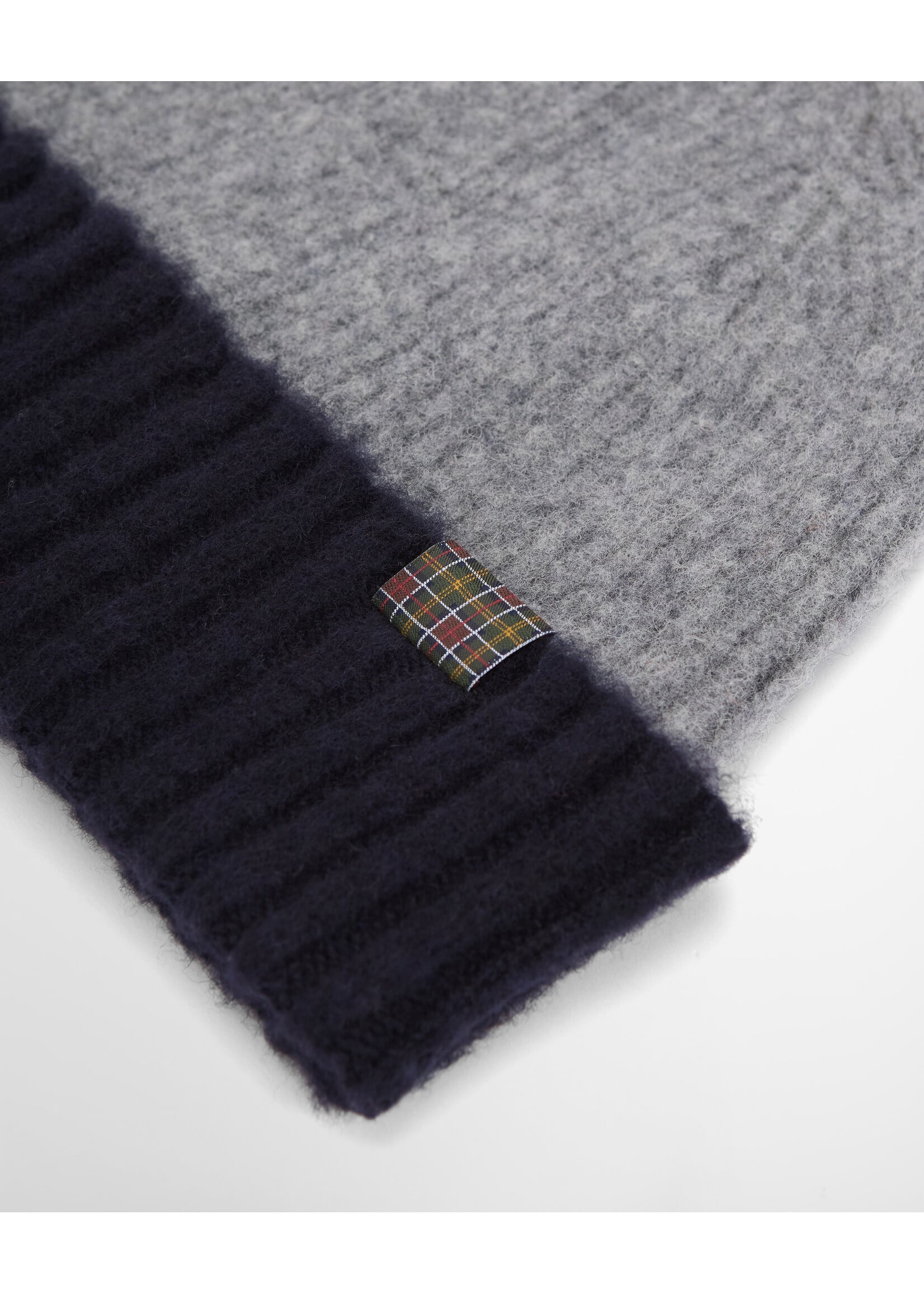 Barbour SCOTTISH ANGUS KNITTED BEANIE
