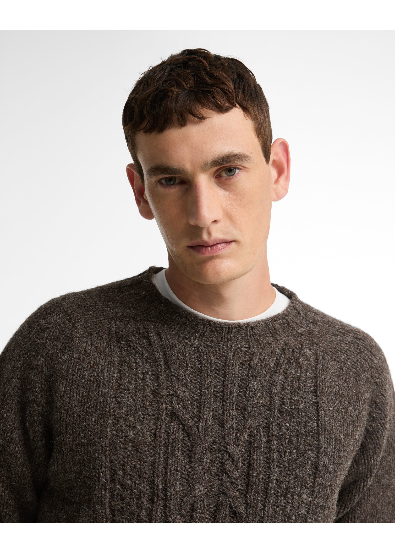 Barbour SCOTTISH-MADE NATURAL YARN CABLE CREW