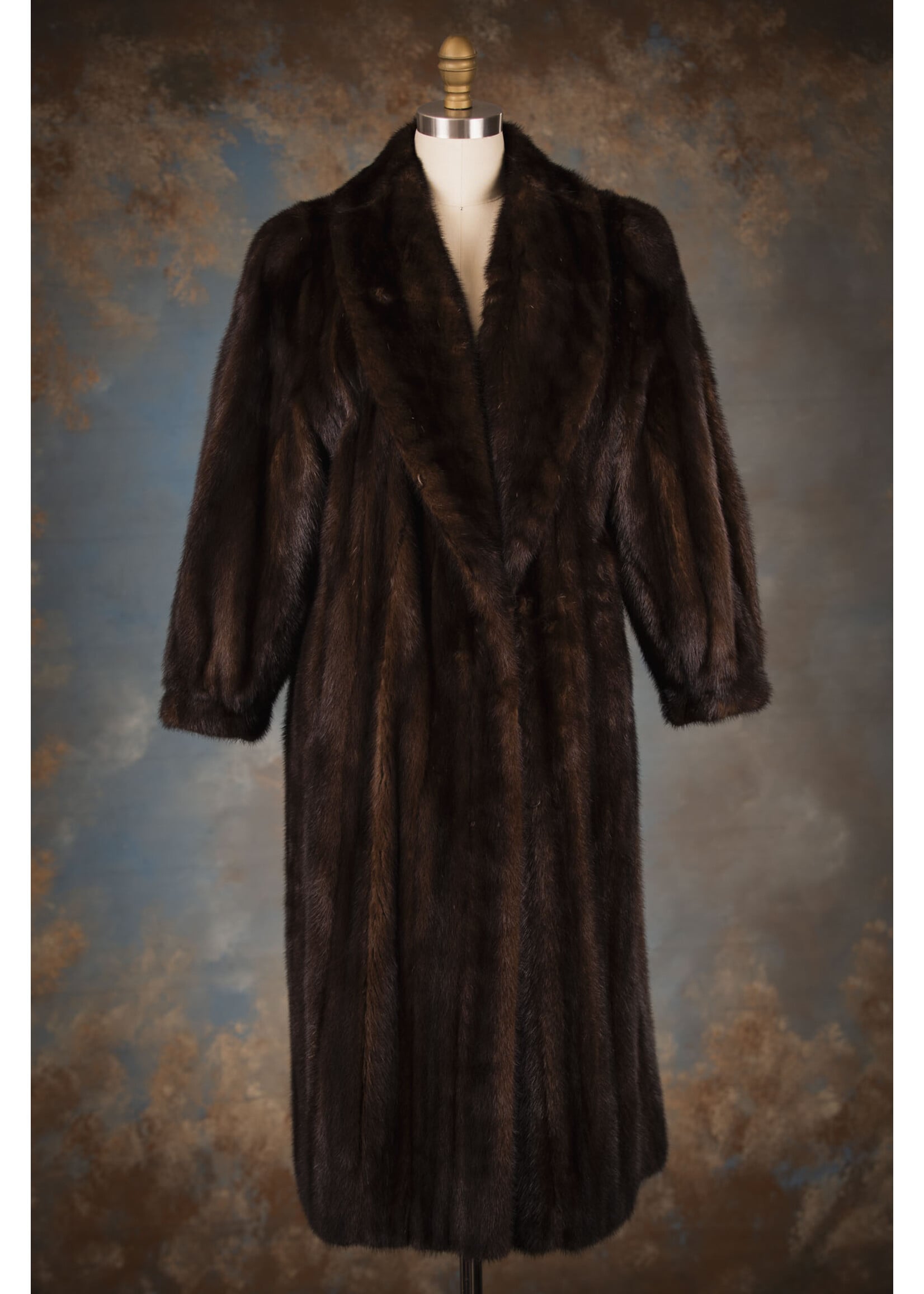 DARK MAHOGANY MINK COAT 8P