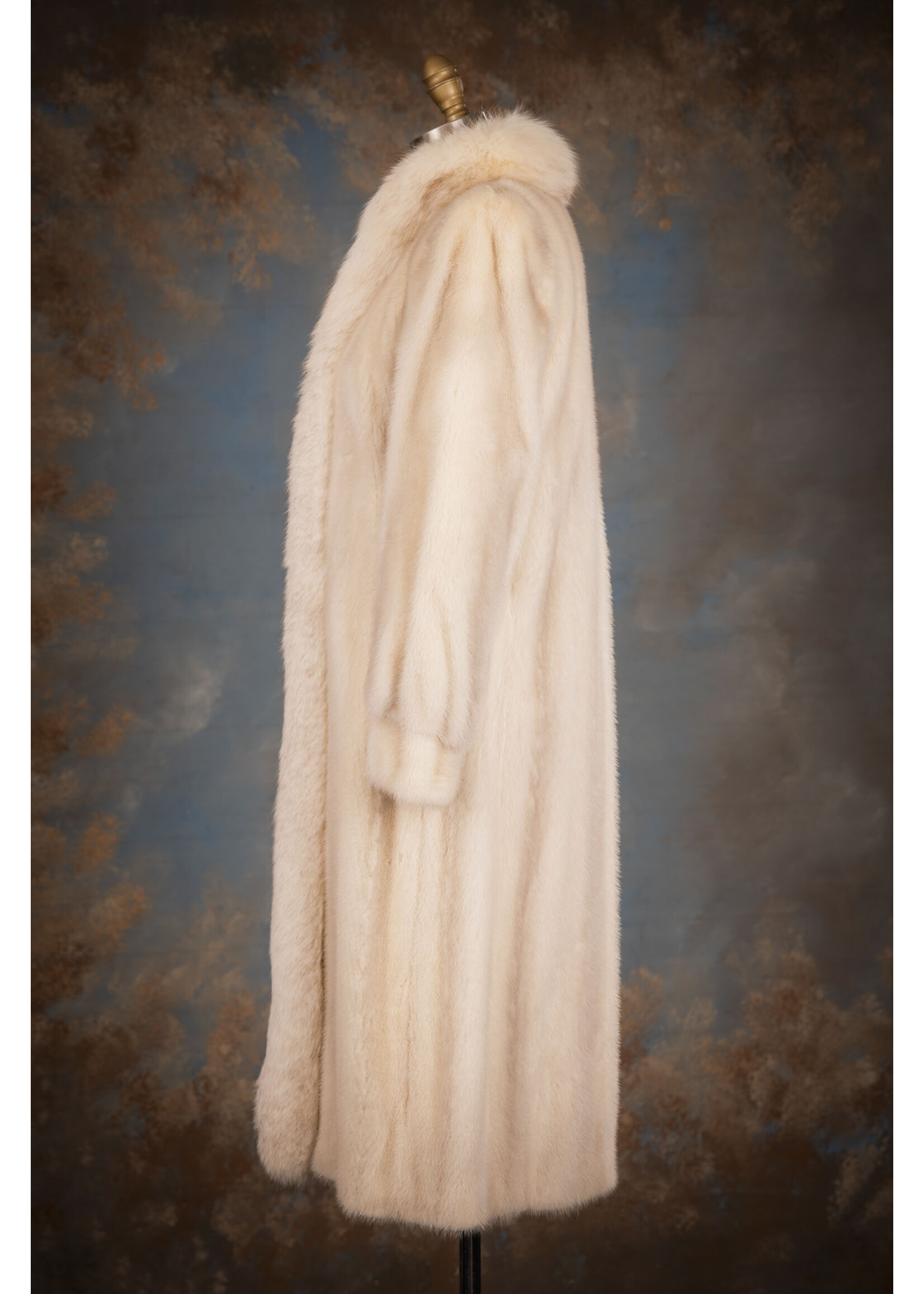 VIOLET MINK COAT W. FOX 6