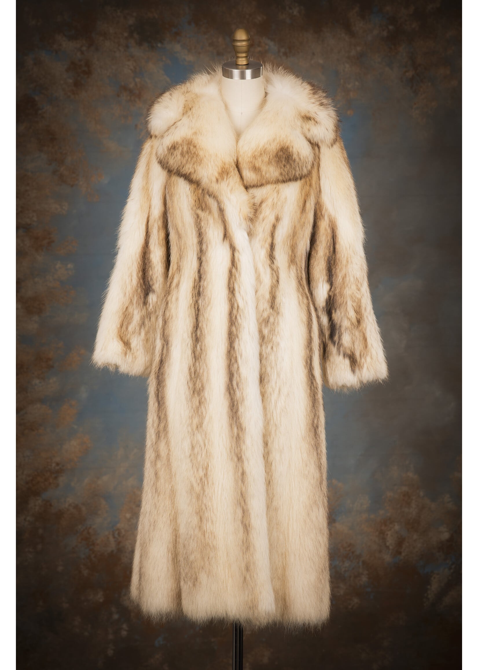 POLAR RACCOON COAT 0