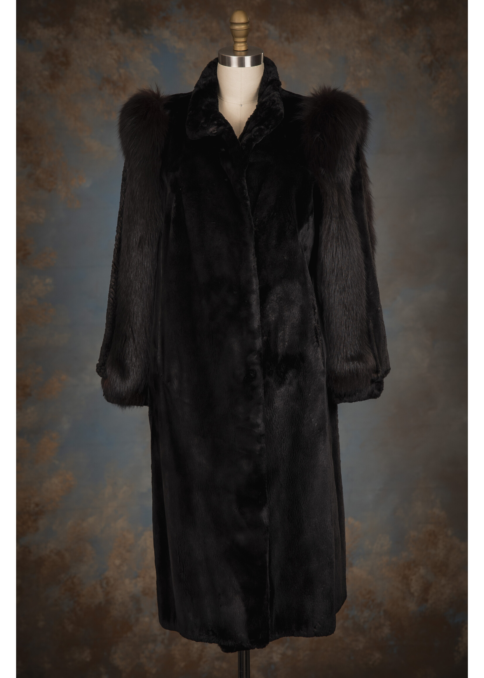 BLACK ALASKAN SEAL COAT W. FOX 6