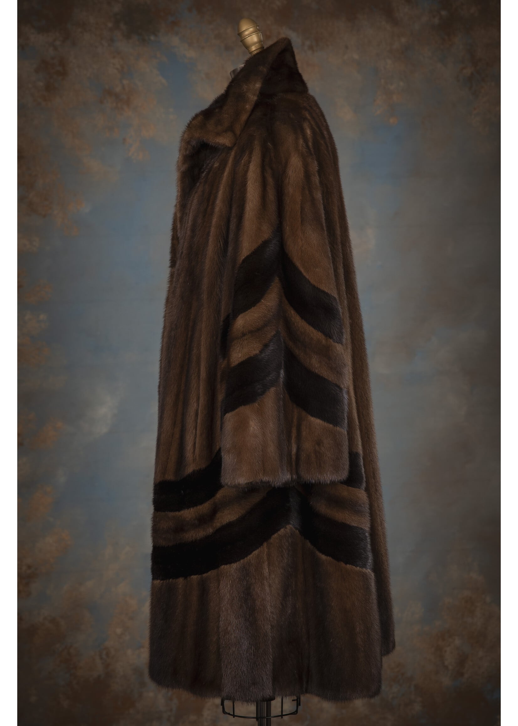 DEMI & DARK MAHOGANY MINK SWING COAT