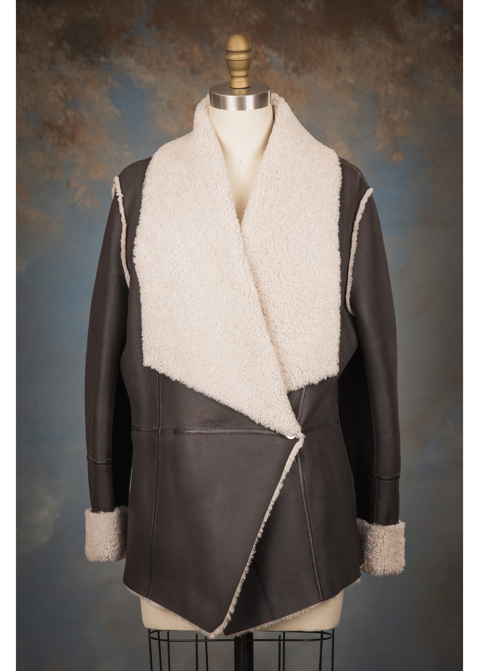 BLACK & IVORY SHEARLING JACKET 14