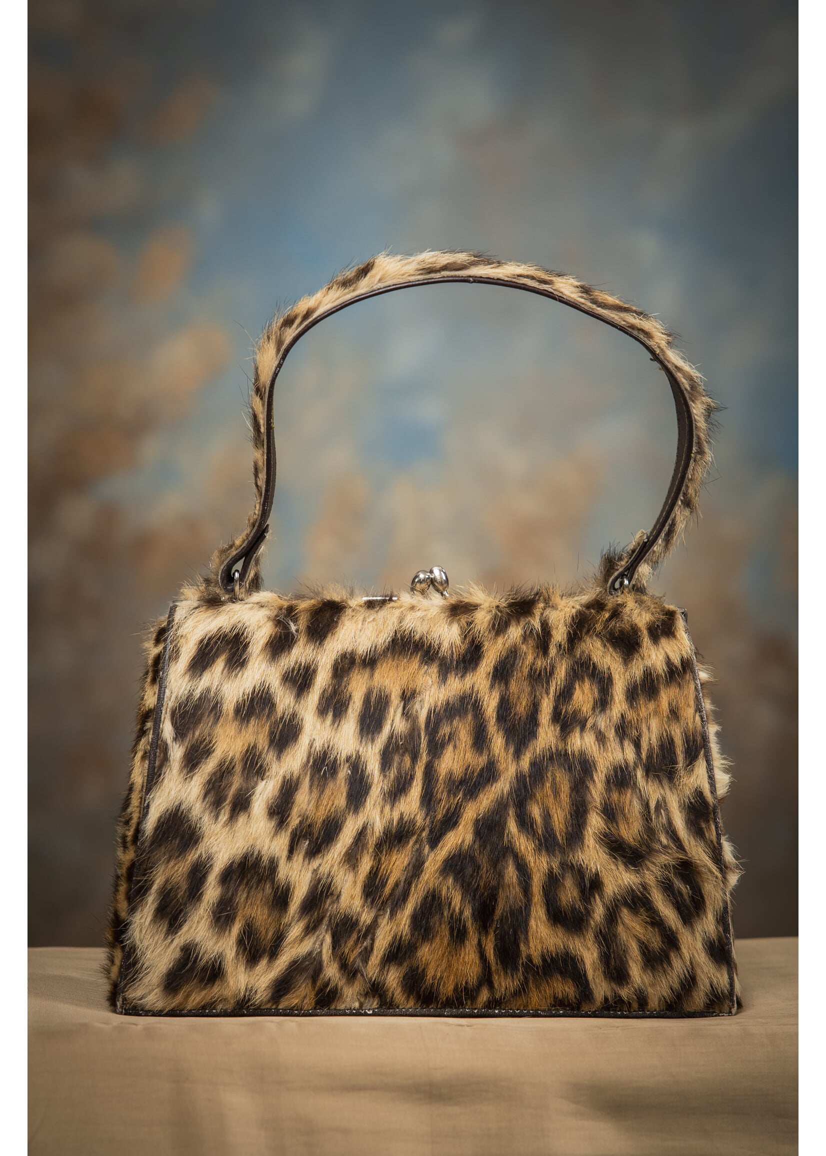 LEOPARD COAT & ACCESSORIES