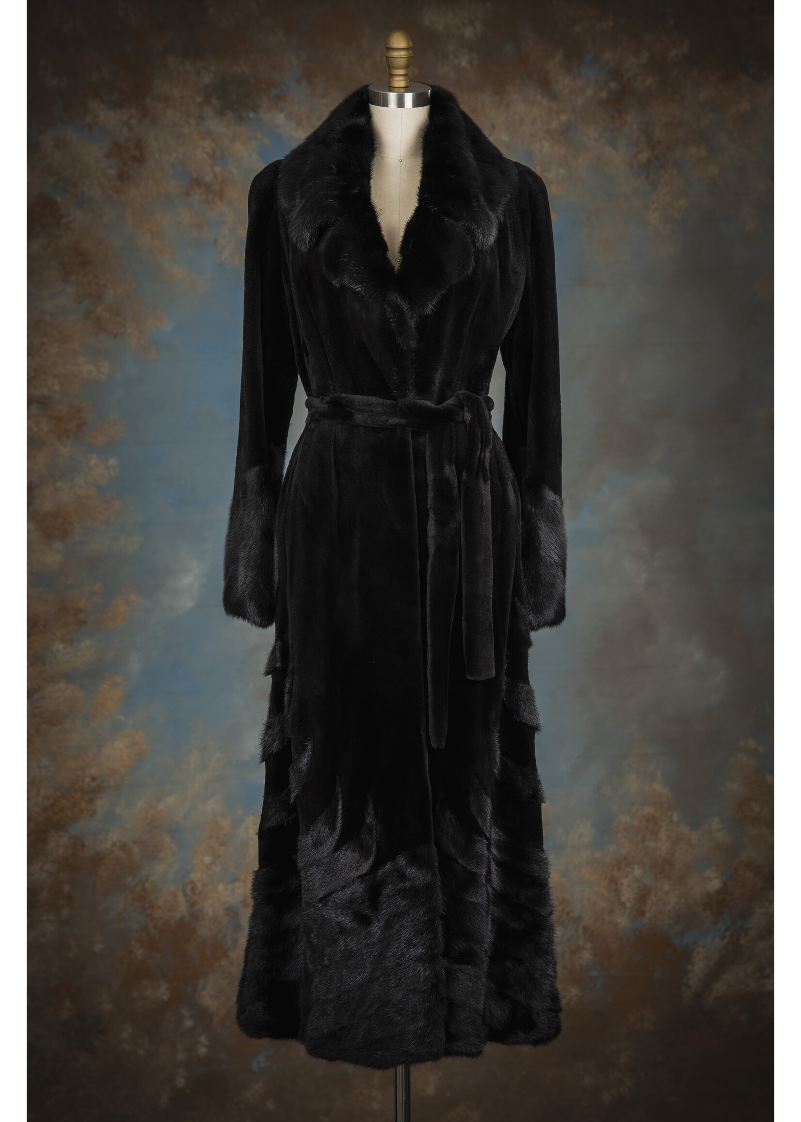 LONG SHEARED BLACK MINK COAT 6-8