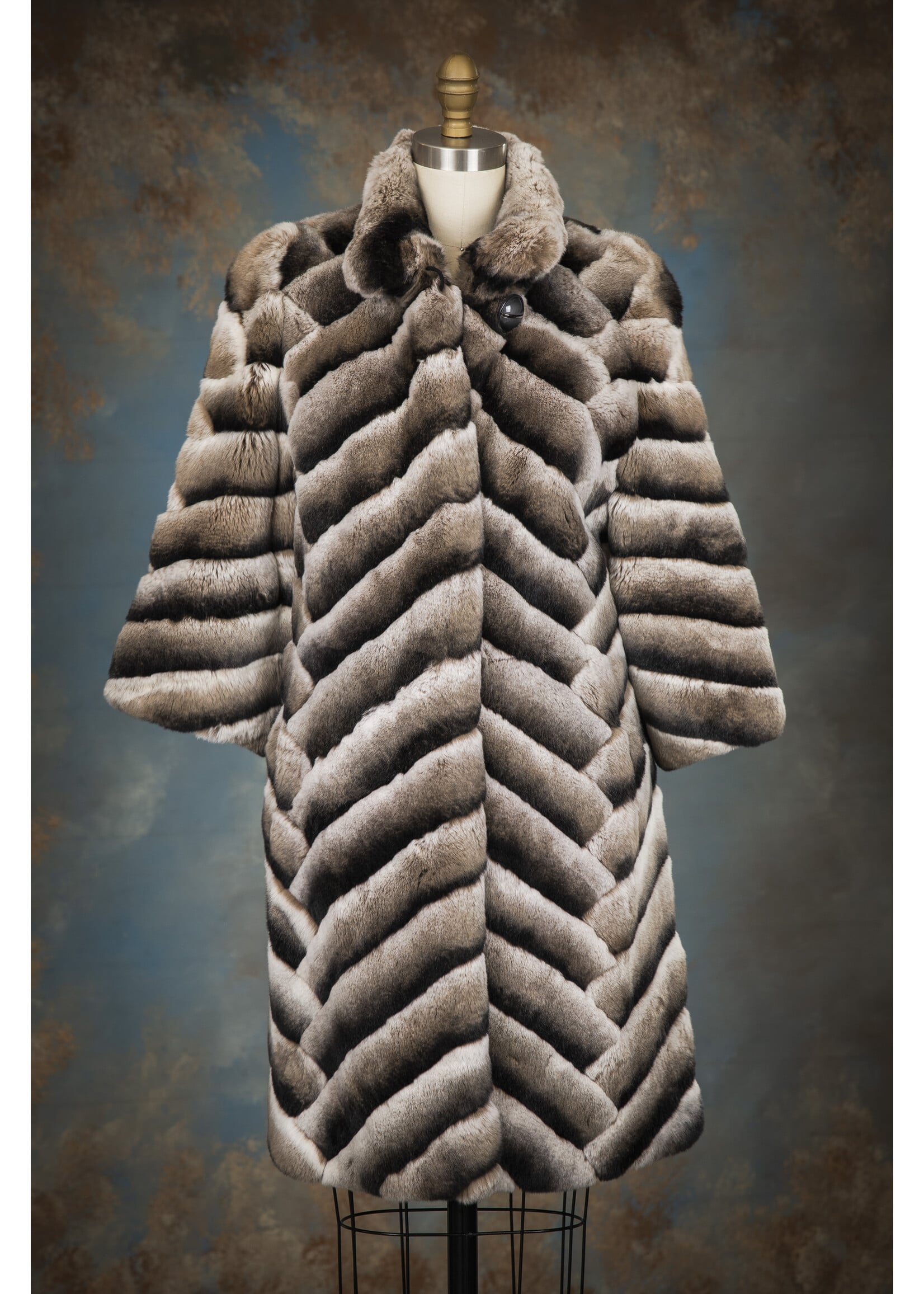 CHINCHILLA-DYED REX RABBIT COAT