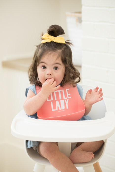 Wonder Bib Little Lady - Bella Tunno