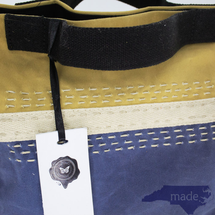 Bergere Waxed Canvas Tote - Le Papillon