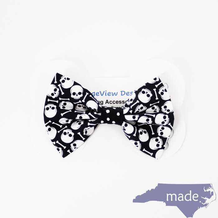 Skull and Bones Bowtie Medium - Sageview