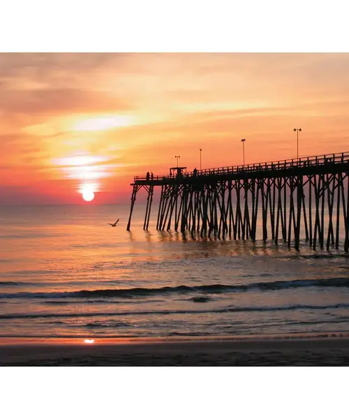 Sunrise Pier 550 Piece Puzzle