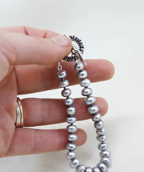 Gray Pearl Bracelet