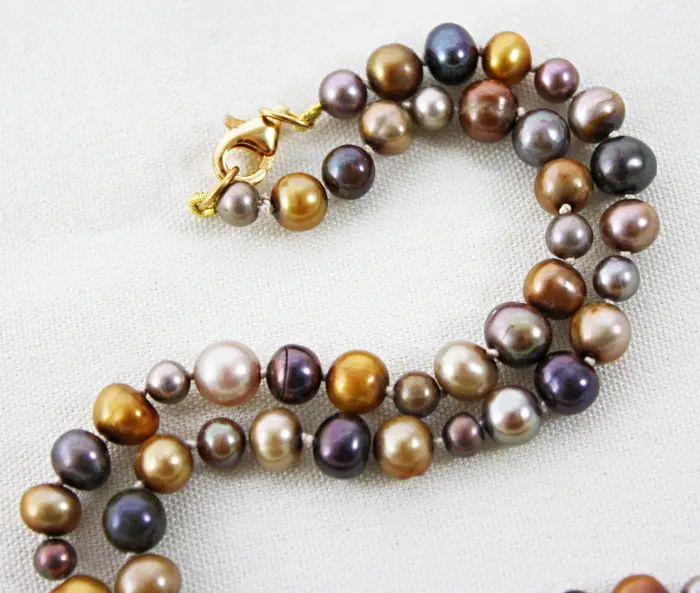 Boho Multicolor Pearl Necklace - The Pearled Squirrel