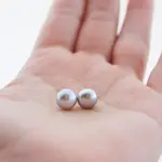 Cirrus Gray Pearl Studs- The Pearled Squirrel