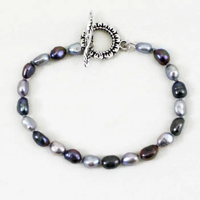 Black and Gray Pearl Bracelet - The Pearled Squirrel