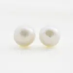 Classic Freshwater Pearl Studs - The Pearled Squirrel