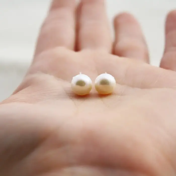 Classic Freshwater Pearl Studs - The Pearled Squirrel