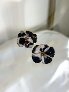 Poppy Statement Stud Black Marble - AnnaBanana