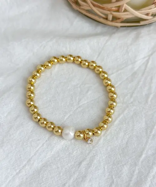 Taylor Stretch Bracelet 6-8mm Gold - AnnaBanana