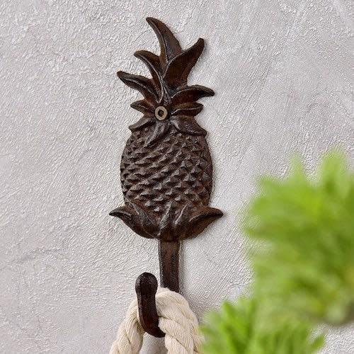 Wall Hook Pineapple 1Hook Iron 6x2x1 Bates Nursery & Garden Center