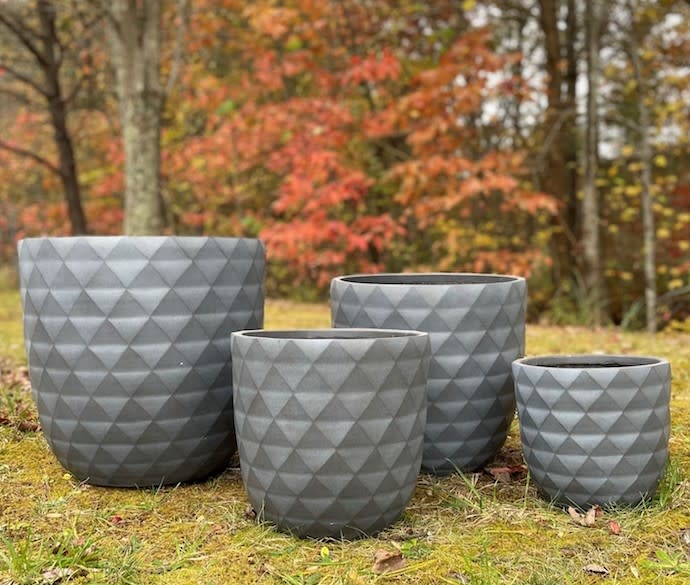 Pot Diamond Planter Sml 9x10 Gray FiberClay