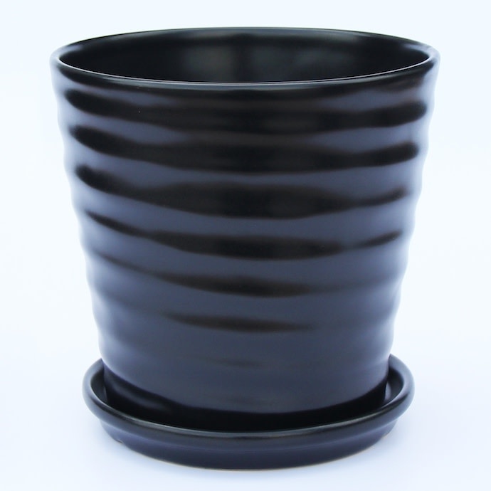 Pot Wavy Taper w/Saucer Lrg 6.75x6 Matte Black