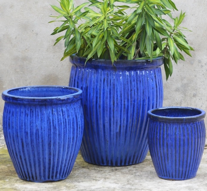 Pot Sahara Vertical Lines w/Rim Lrg 19x20 Blue