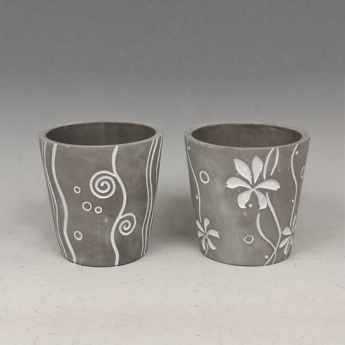 Pot Taper Asst Flower/Vine Design 4.75x4.75 Cement