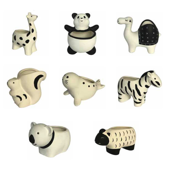 Pot Animal Planter Grffe/Pnda/Cml/Sqrl/Seal/Zbra/Bear/Shp Asst Black/White