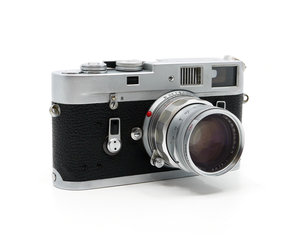 leica-leica-m4-w-50mm-f-2- leica-leica-m4-w-50mm-f-2-