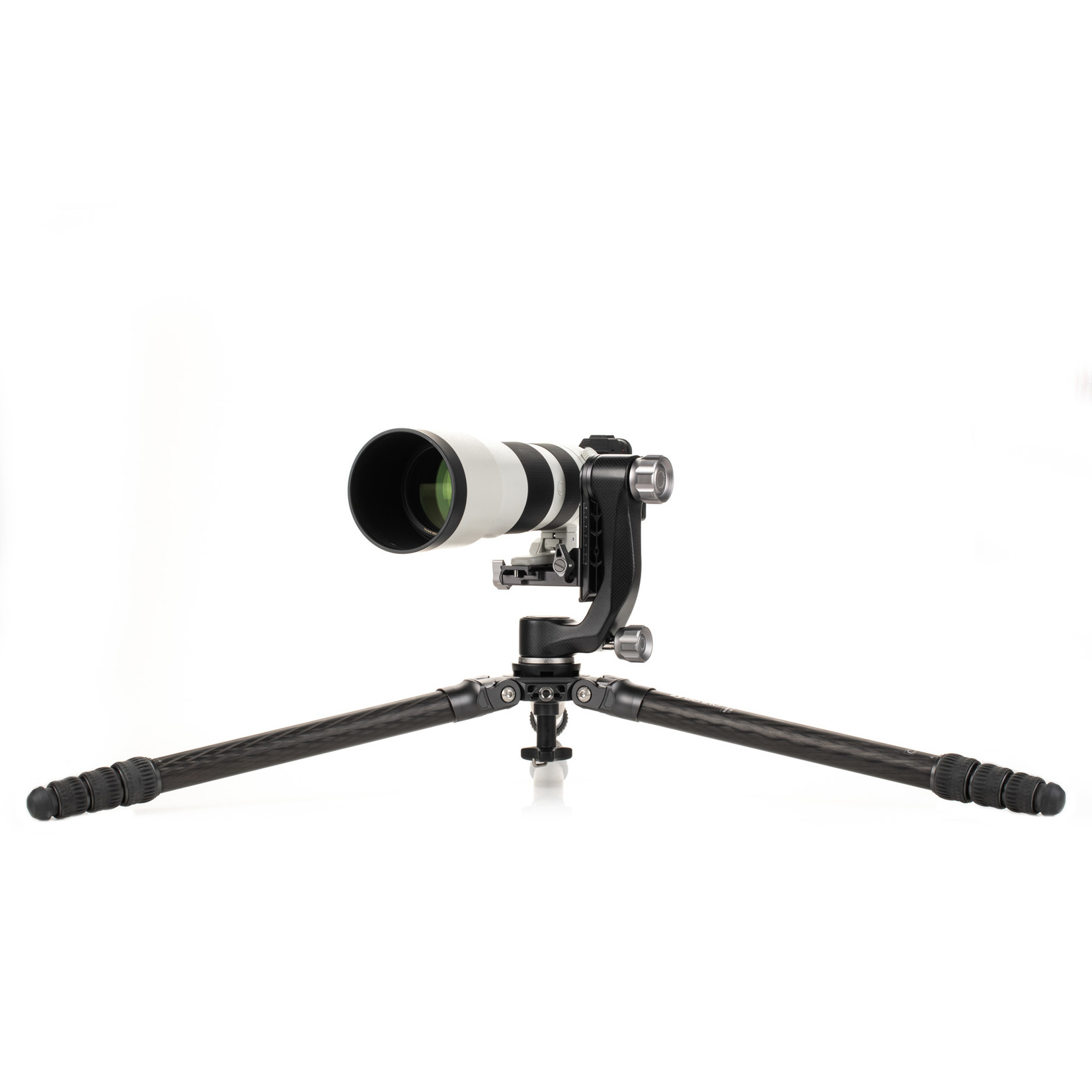 Benro Mammoth TMTH44C  Carbon Fiber Tripod