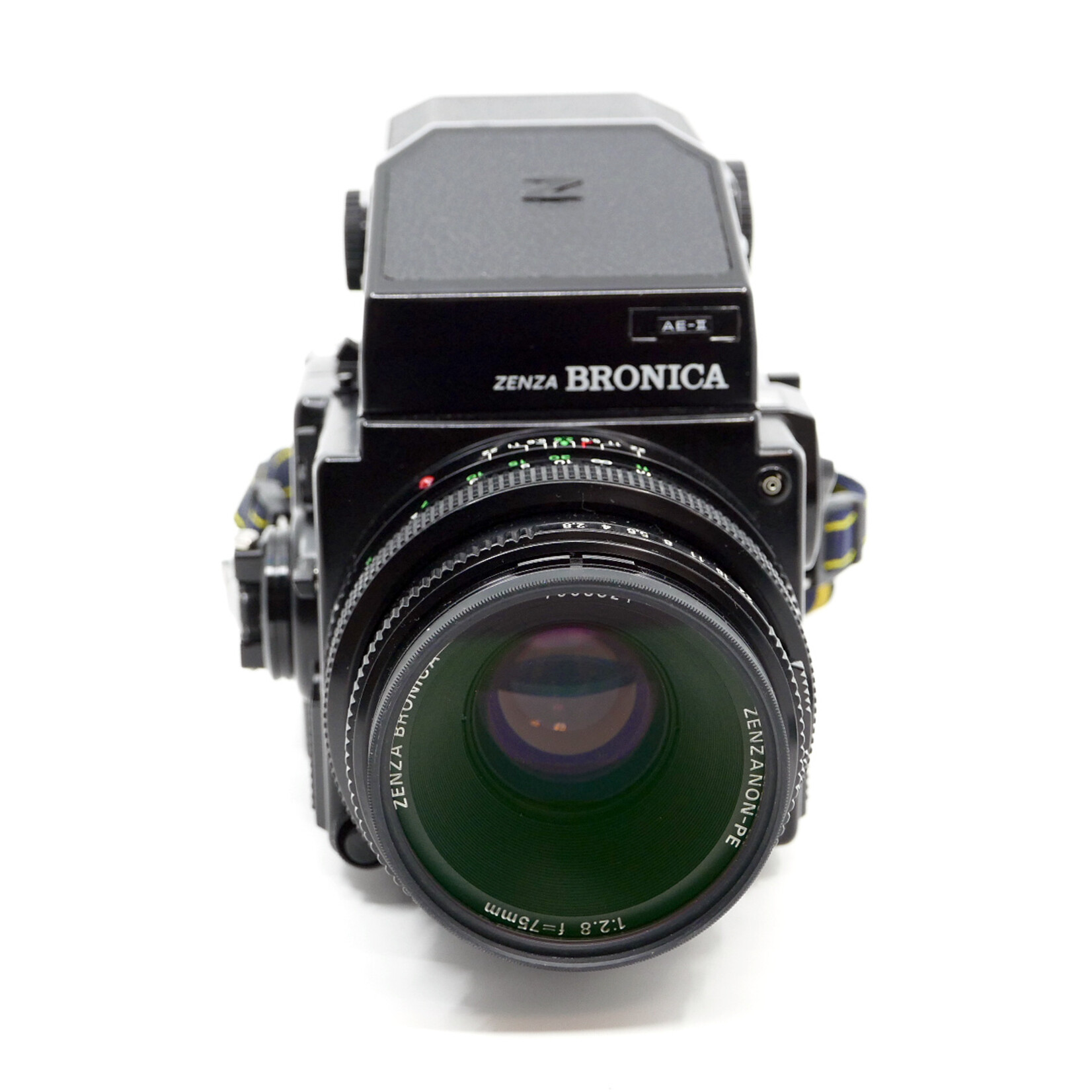 Bronica ETRSi w/75mm f/2.8 & AE-II Prism Finder (Used) - Pro Photo