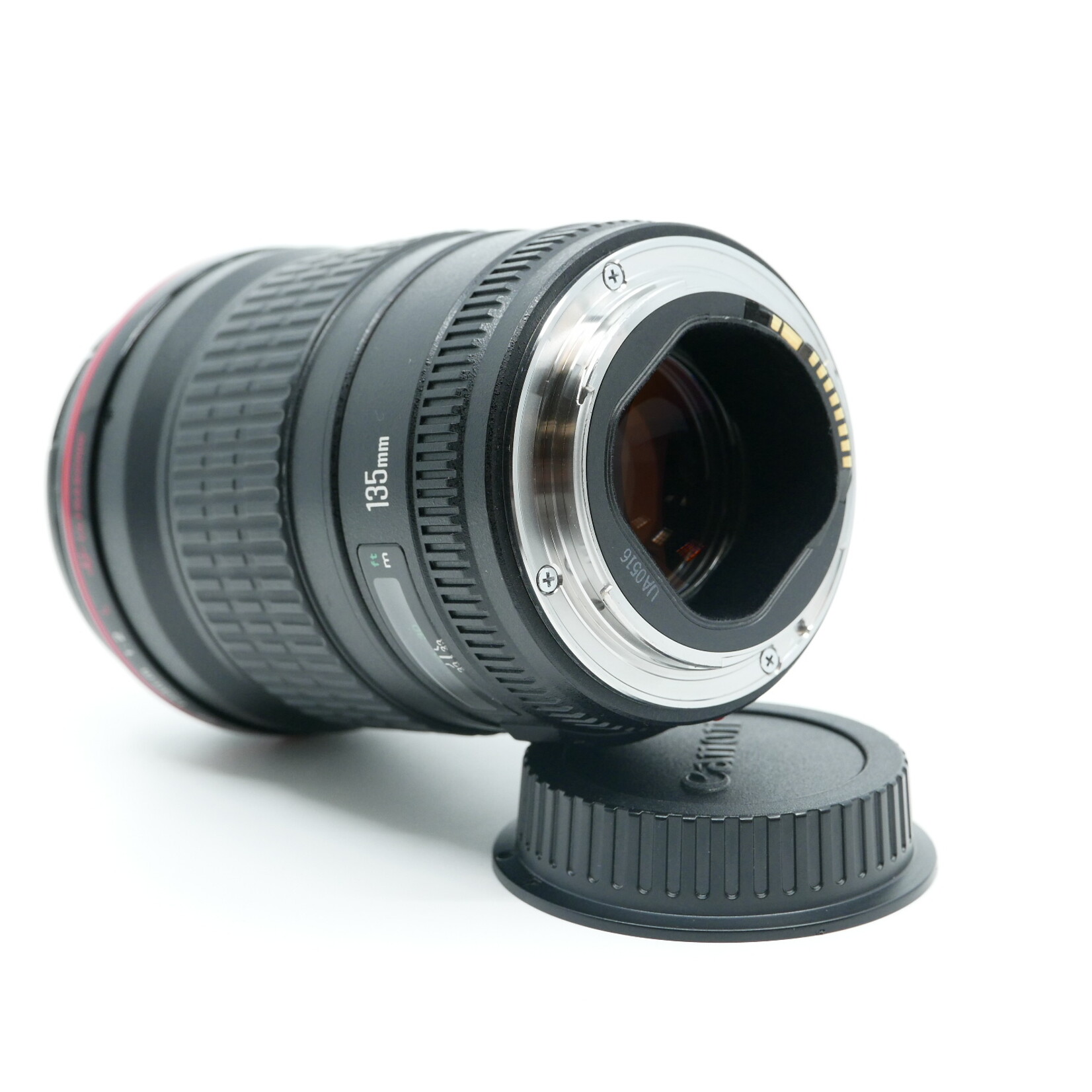 Canon EF 135mm f:2 L USM (Used) - Pro Photo Canon EF 135mm f:2 L USM (Used) - Pro Photo