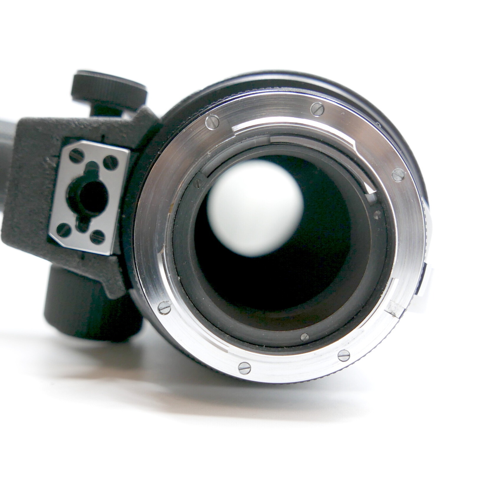 Leica Leica 560mm f6.8 Telyt-R Telephoto Lens (Used)