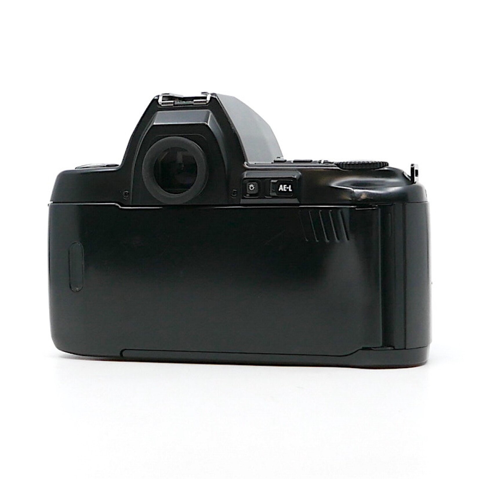 Nikon Nikon N8008s SLR Body w/28-105 AF-D Lens