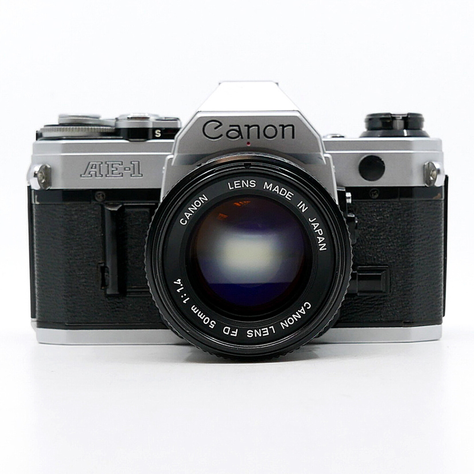 Canon AE-1 SLR w/FD 50mm f1.4 lens - Pro Photo Canon AE-1 SLR w/FD 50mm f1.4 lens - Pro Photo