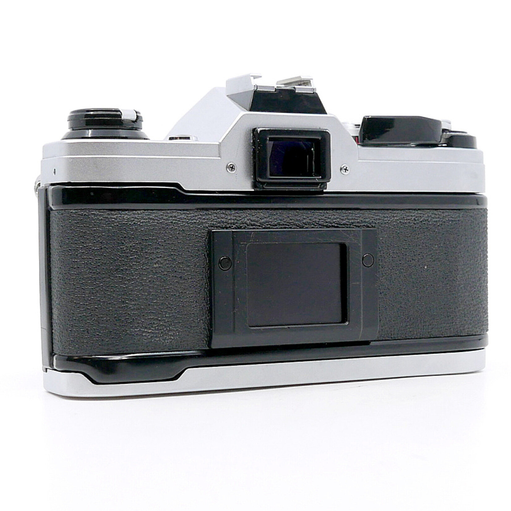 Canon AE-1 SLR w/FD 50mm f1.4 lens - Pro Photo Canon AE-1 SLR w/FD 50mm f1.4 lens - Pro Photo