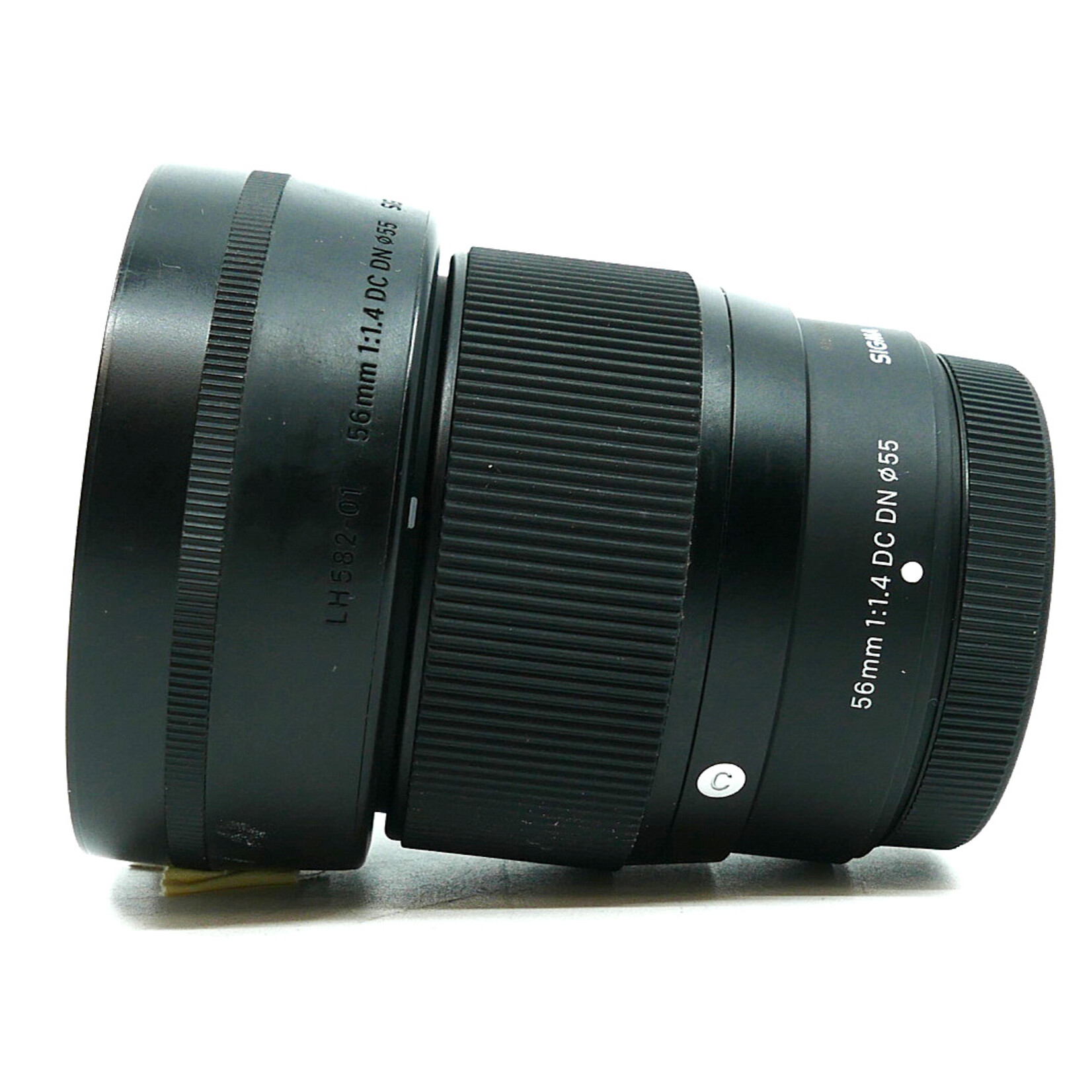 Sigma/Fujifilm 56mm f/1.4 DC DN - Pro Photo Sigma/Fujifilm 56mm f/1.4 DC DN - Pro Photo