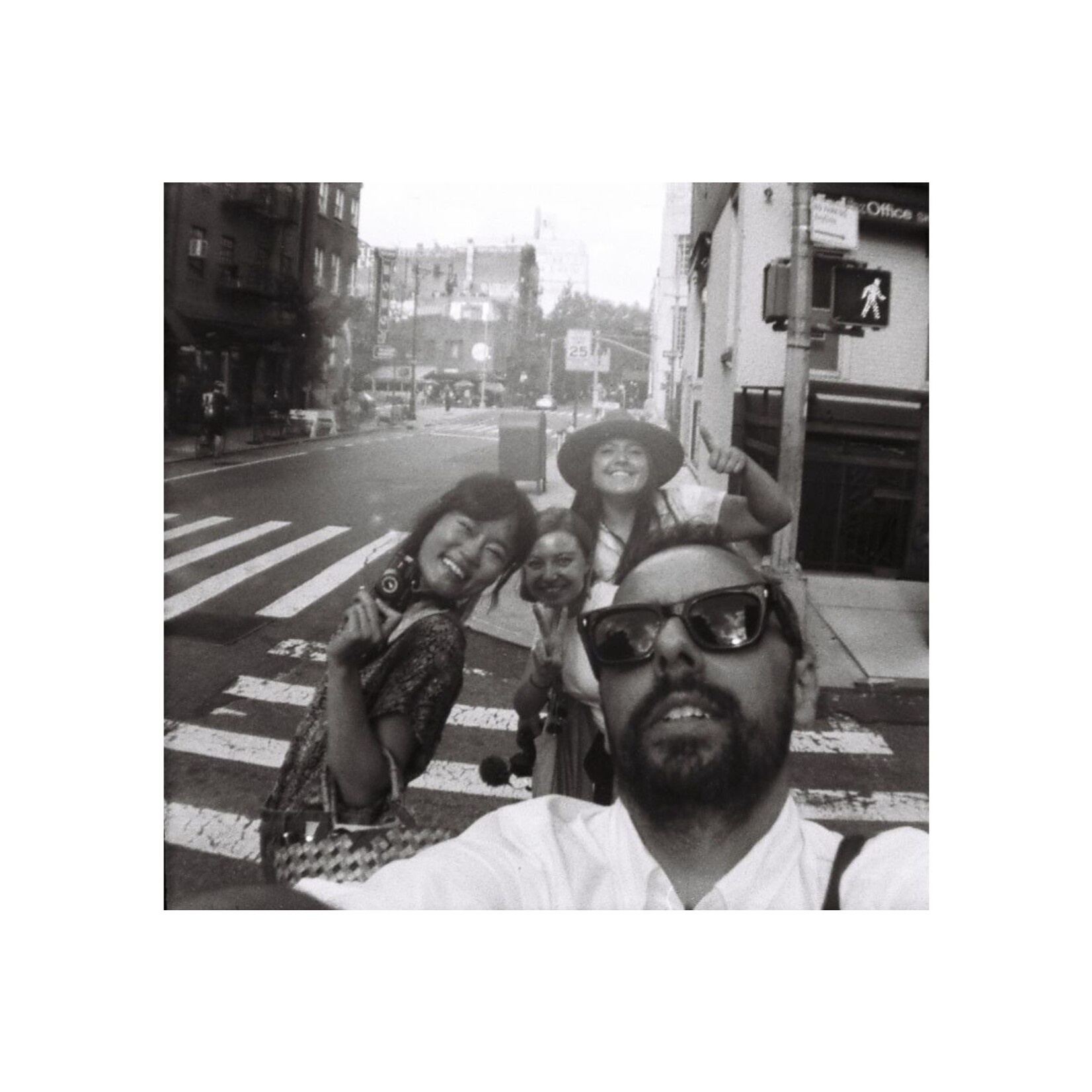 Lomography B&W Orca 110 ISO 100