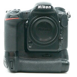 Nikon Nikon D500 DSLR  w/MB-D17 Battery Grip (Used)