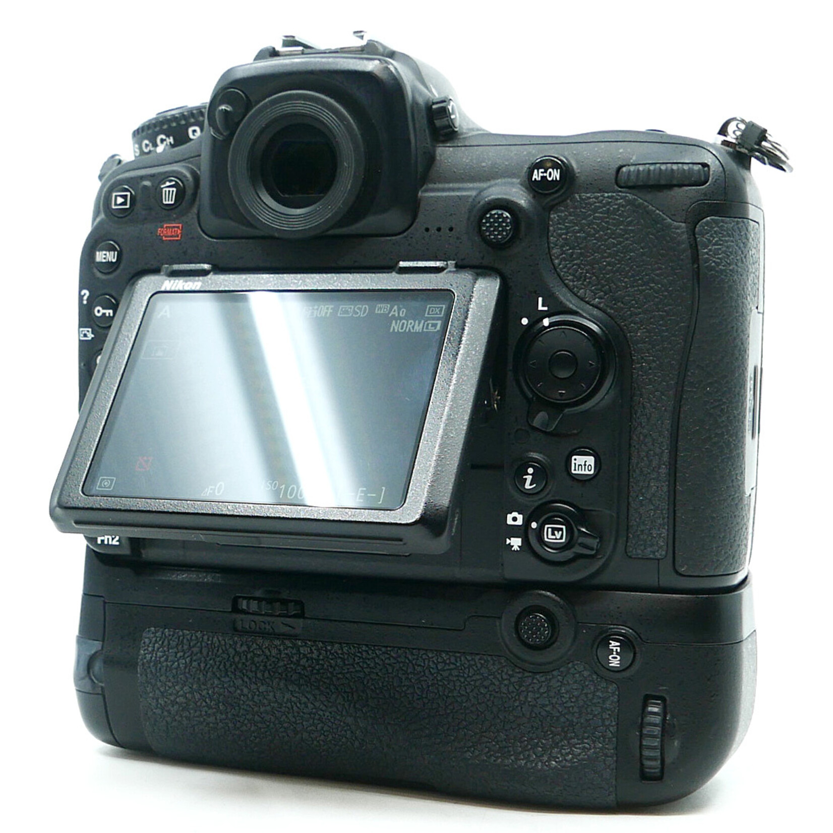 Nikon Nikon D500 DSLR  w/MB-D17 Battery Grip (Used)