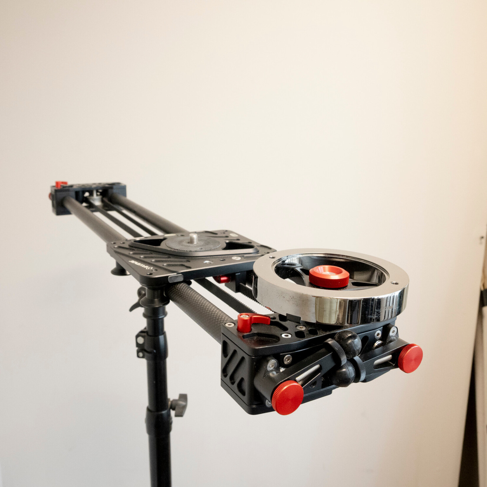 iFootage S1 Shark Carbon Fiber Slider (Used) (w/ bag)