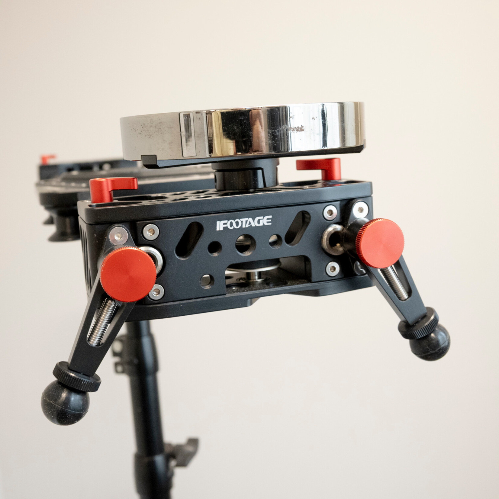 iFootage S1 Shark Carbon Fiber Slider (Used) (w/ bag)