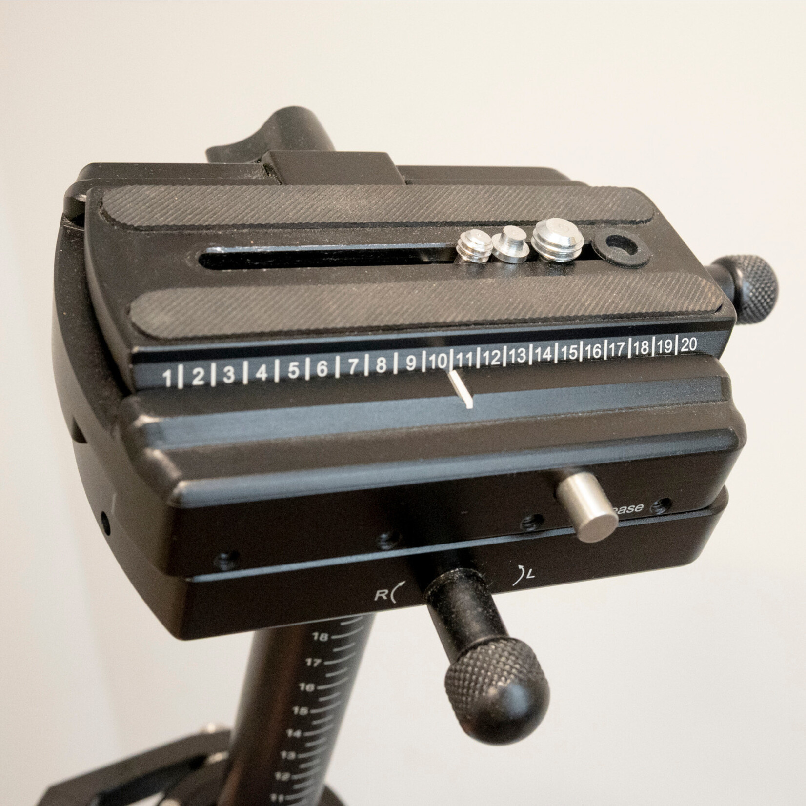 FLYCAM Redking Handheld Camera Stabilizer (Used)