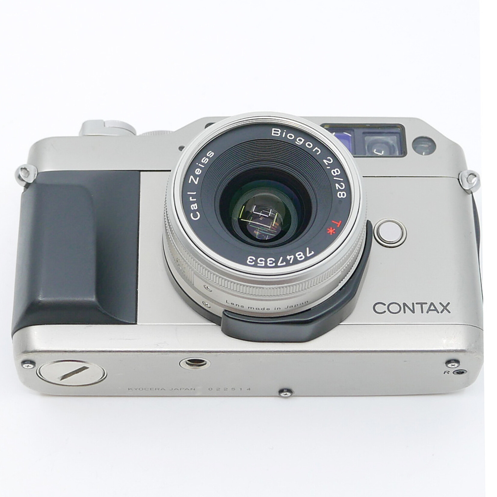Contax Contax G1 w/ 28mm f/2.8 T* lens. (Used)